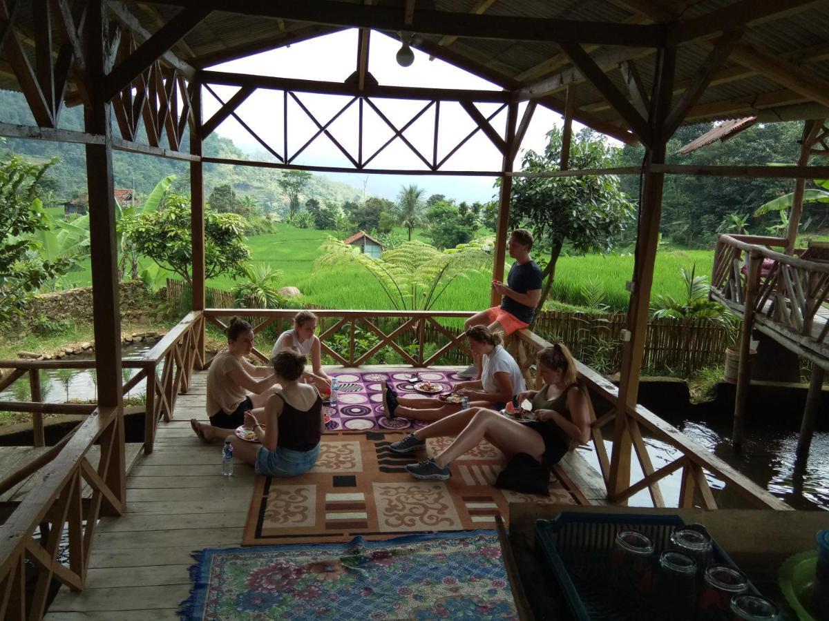 De Salak Homestay Bogor Exterior foto