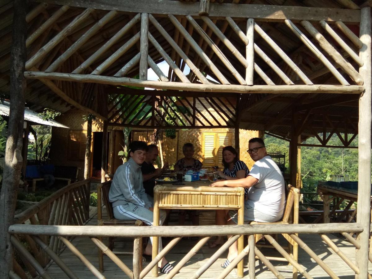 De Salak Homestay Bogor Exterior foto